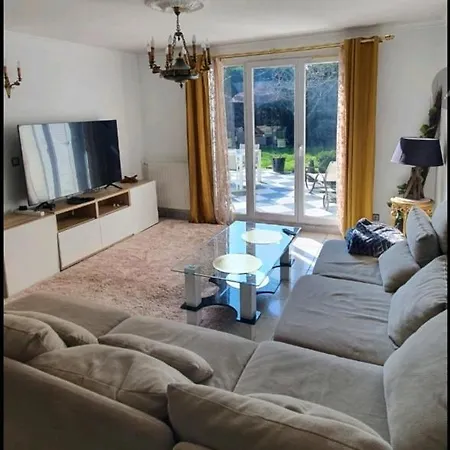 Сasa de vacaciones Hello Disneyland Paris Bussy-Saint-Georges