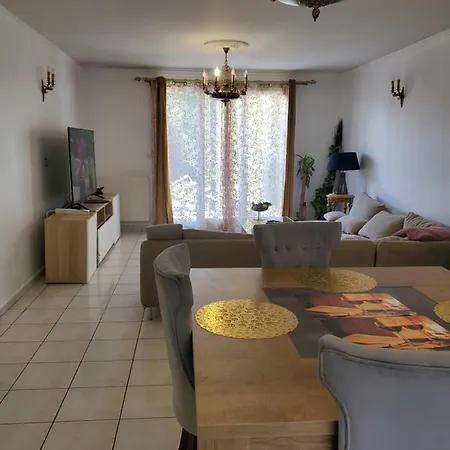 Hello Disneyland Paris Holiday home Bussy-Saint-Georges
